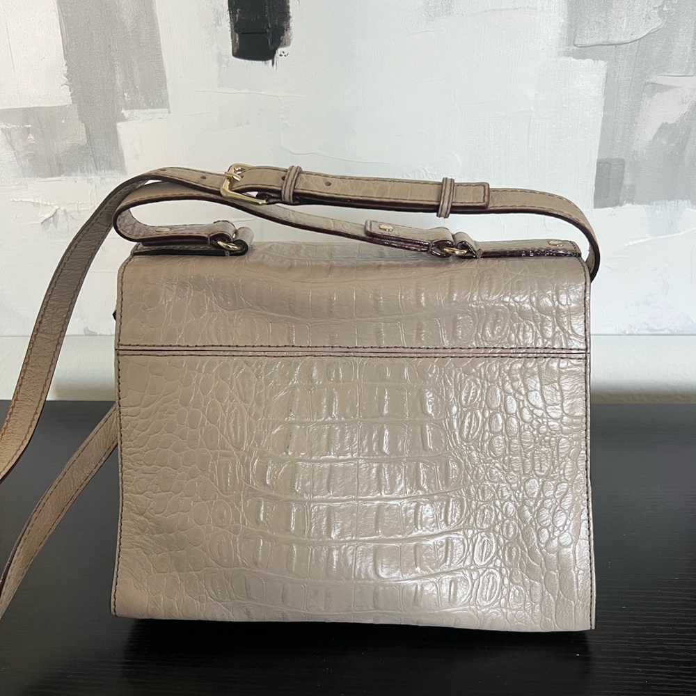 Kate Spade Purse - Picture 4 of 10